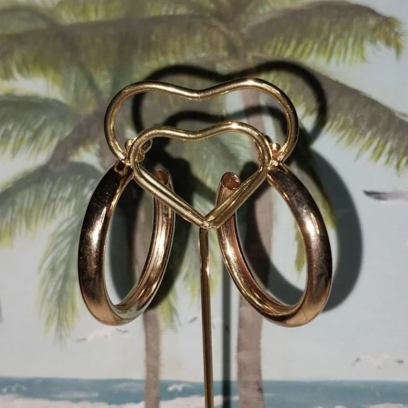 Pierced gold tone hollow hoop earrings - Picture 3 of 10